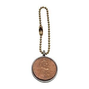 2014 Lincoln Penny Coin Pendant Keychain Gold Tone Ball Chain Silver Tone